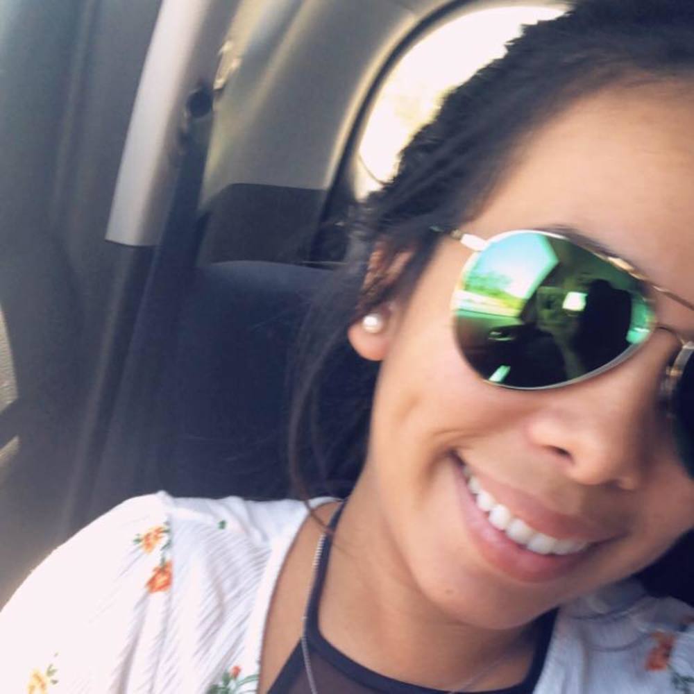 Meet your Posher, Adriana